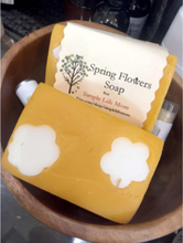 Load image into Gallery viewer, Simple Life Mom - Spring Flowers Bar Soap - 4oz
